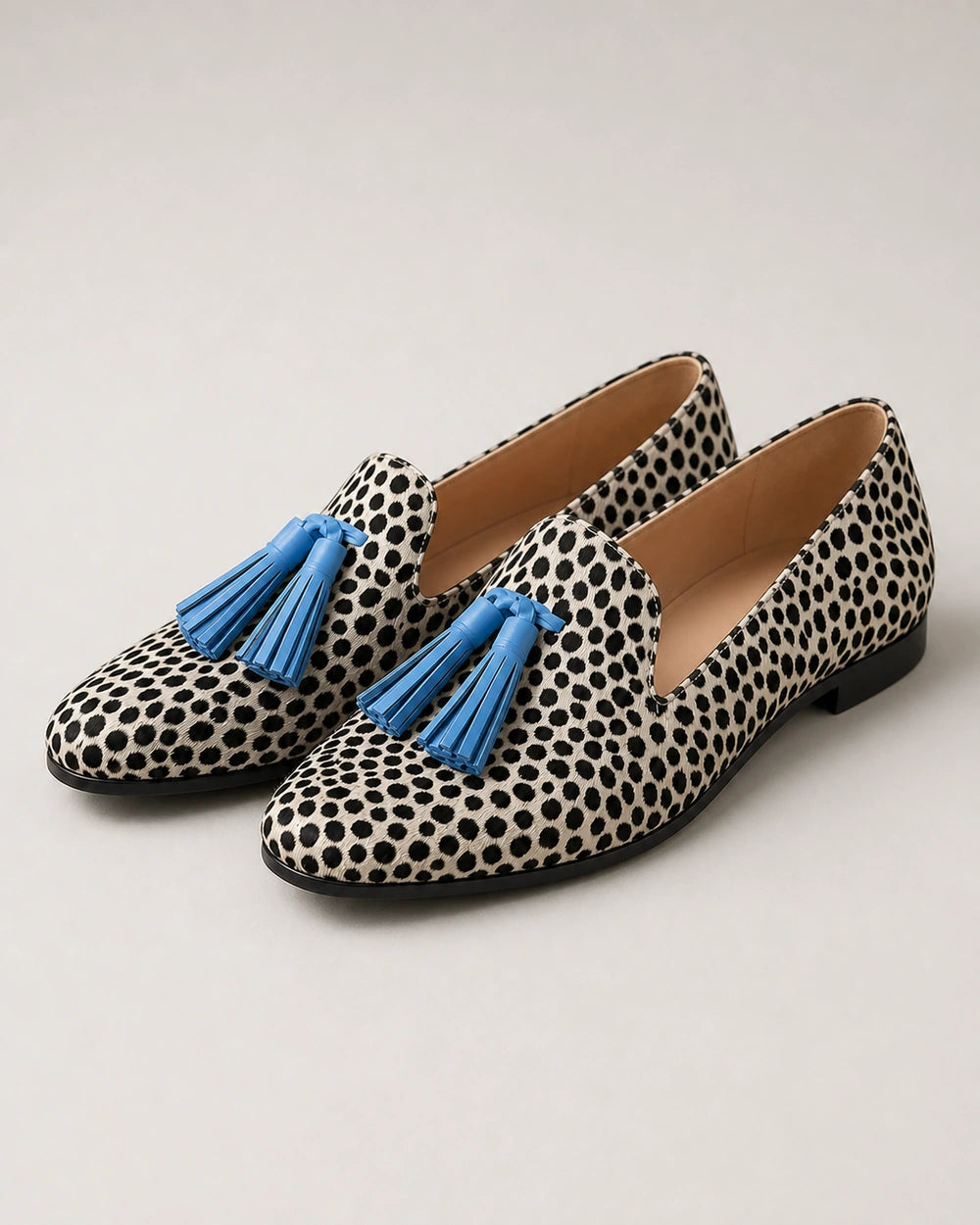 Mocasini animal print de damă cu ciucuri albaștri — imagine de produs 9