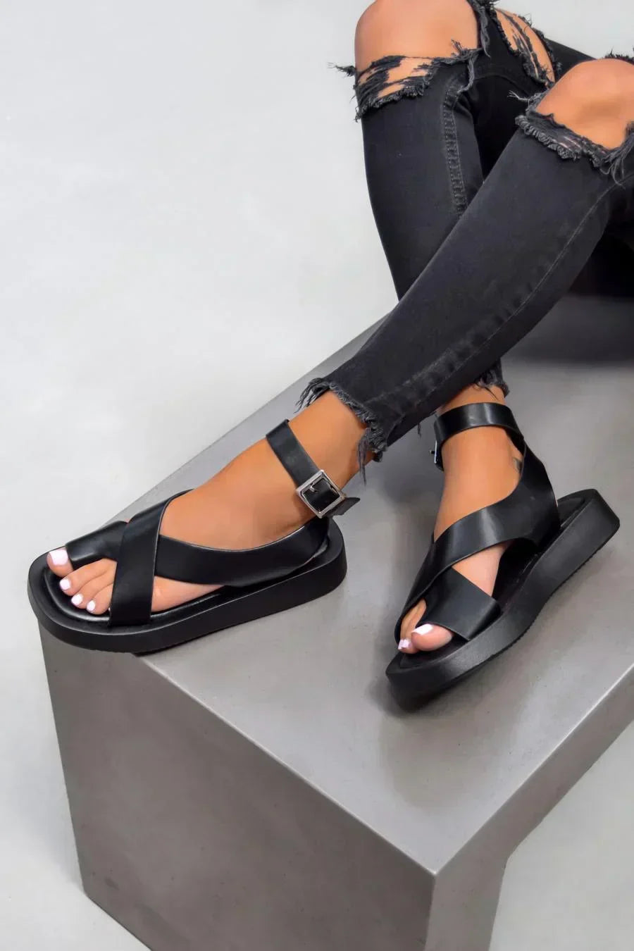 Sandale Gladiator Momount Damă – Piele Coral, Platformă, Curea la Gleznă