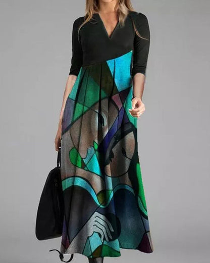Cassellia | Rochie Maxi Evazată cu Imprimeu Abstract și Decolteu în V | Momount Vară