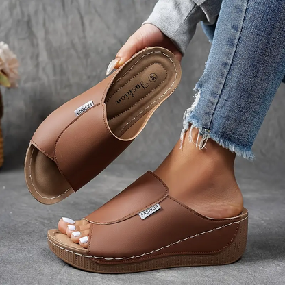 Momount Sandale Wedge Platformă Damă – Mule din Piele Maro cu Vârf Deschis
