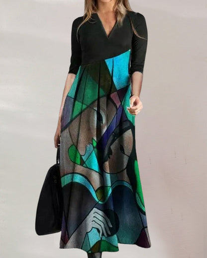 Cassellia | Rochie Maxi Evazată cu Imprimeu Abstract și Decolteu în V | Momount Vară