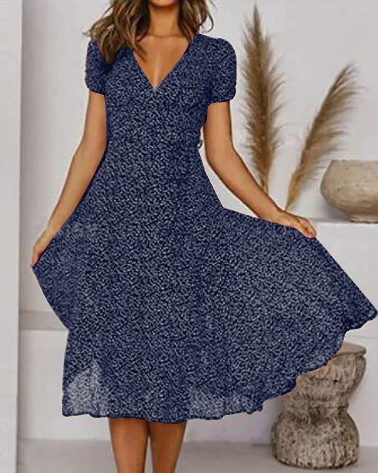 Cassandra | Rochie Midi Wrap Florală – Decolteu V Flatant | Momount Vară