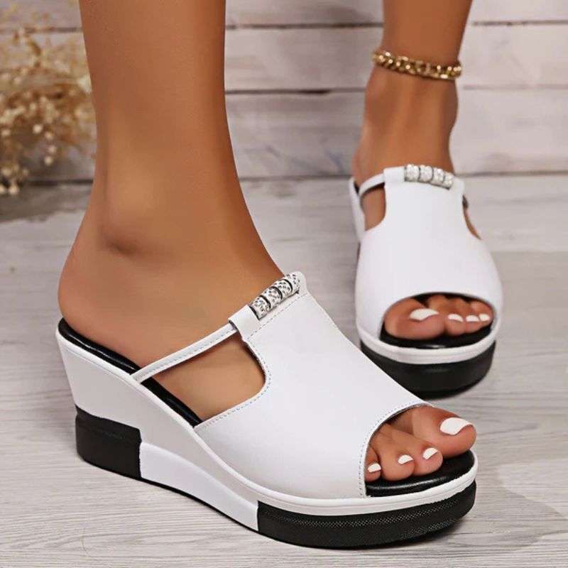 Sandale Wedge Momount Damă – Piele T-Bar cu Decupaj, Peep-Toe, Platformă Slide