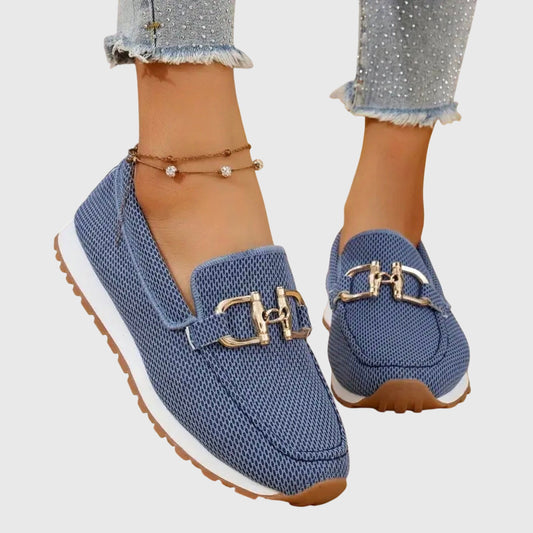 Mocasini damă cu structură tricotată și talpă sport – Accesoriu metalic frontal