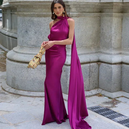 Ottavia | Rochie Maxi de Seară din Satin Drapat pe Un Umăr cu Cape