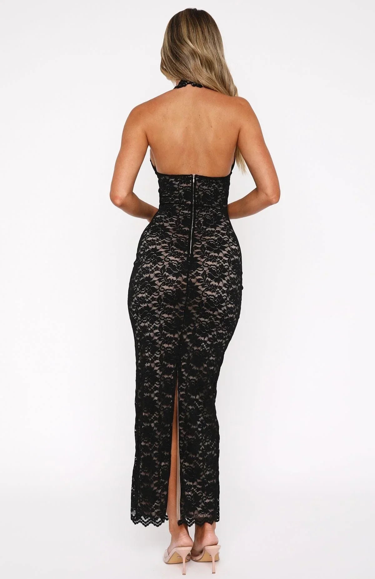 Anatolia | Rochie Maxi Eleganta de Seară Dantelă Florală, Halter Adânc, Spate Gol