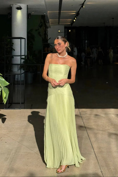 Emiliana | Rochie Maxi Plisată din Satin cu Despicătură, Bretele, Vaporoasă